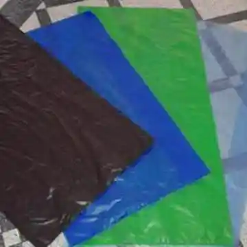 SAC POUBELLE EN PLASTIQUE